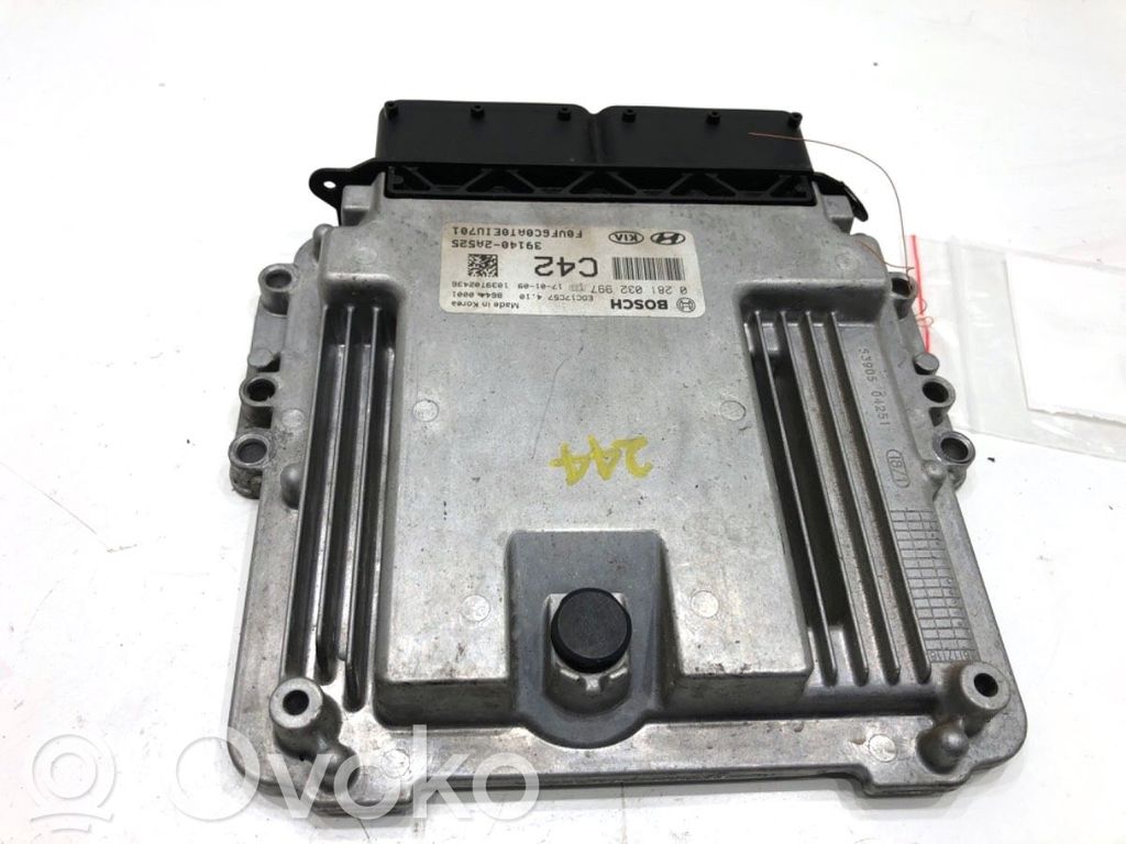 Hyundai i40 Engine control unit/module ECU 