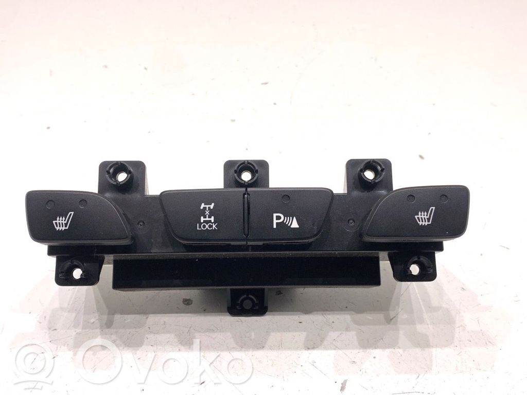 Hyundai ix35 Interruttore riscaldamento sedile 
