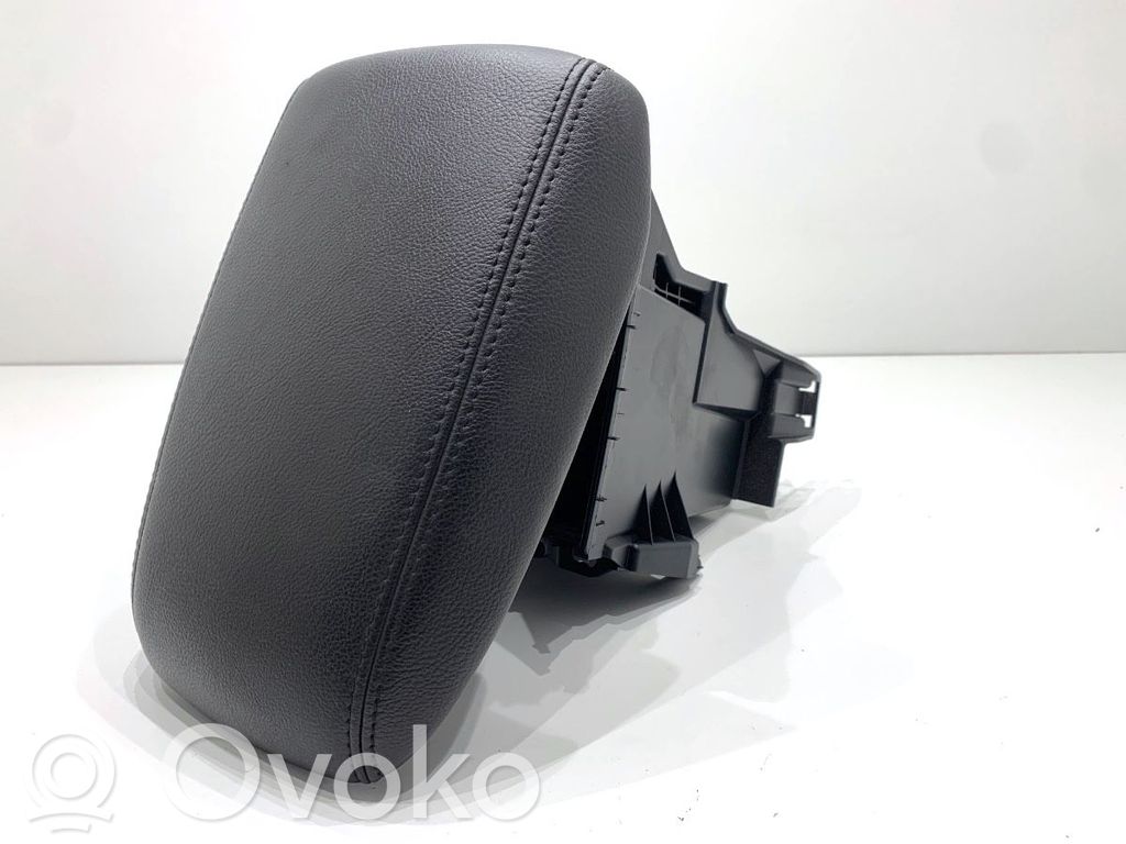 Ford Focus Armrest 