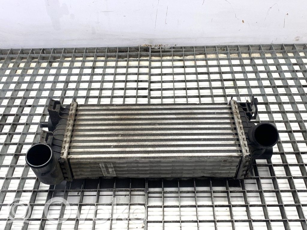 Interkūlerio radiatorius   CV619L440VC