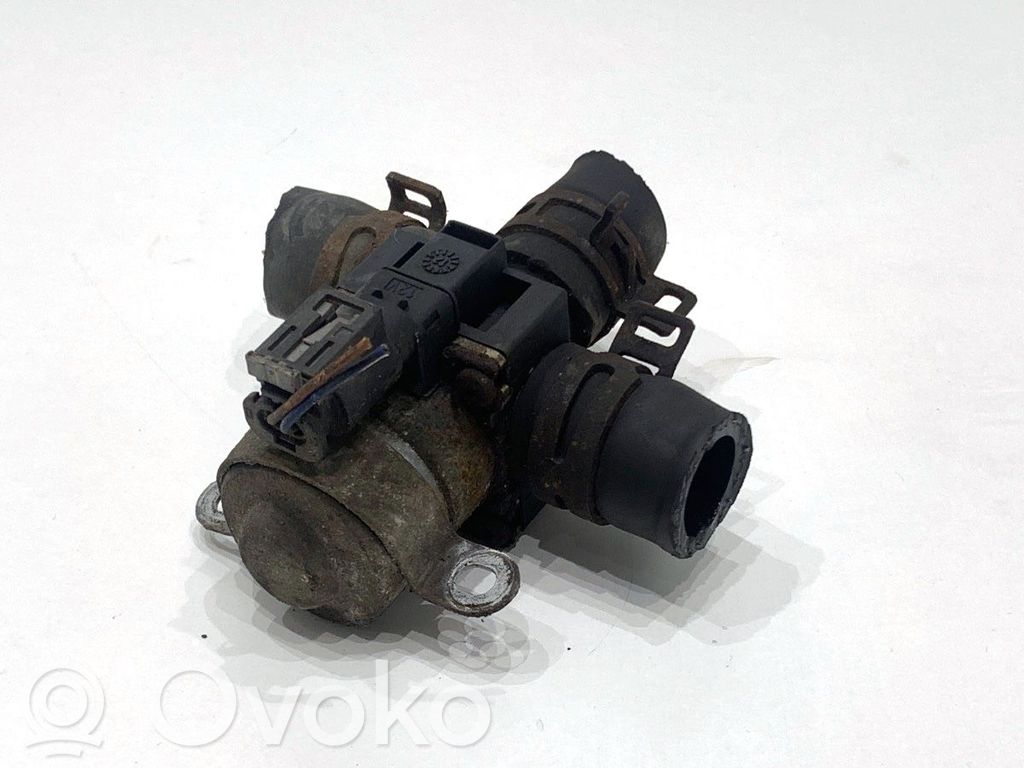 Mercedes-Benz GLE (W166 - C292) Valvola di regolazione del liquido di raffreddamento e del riscaldatore