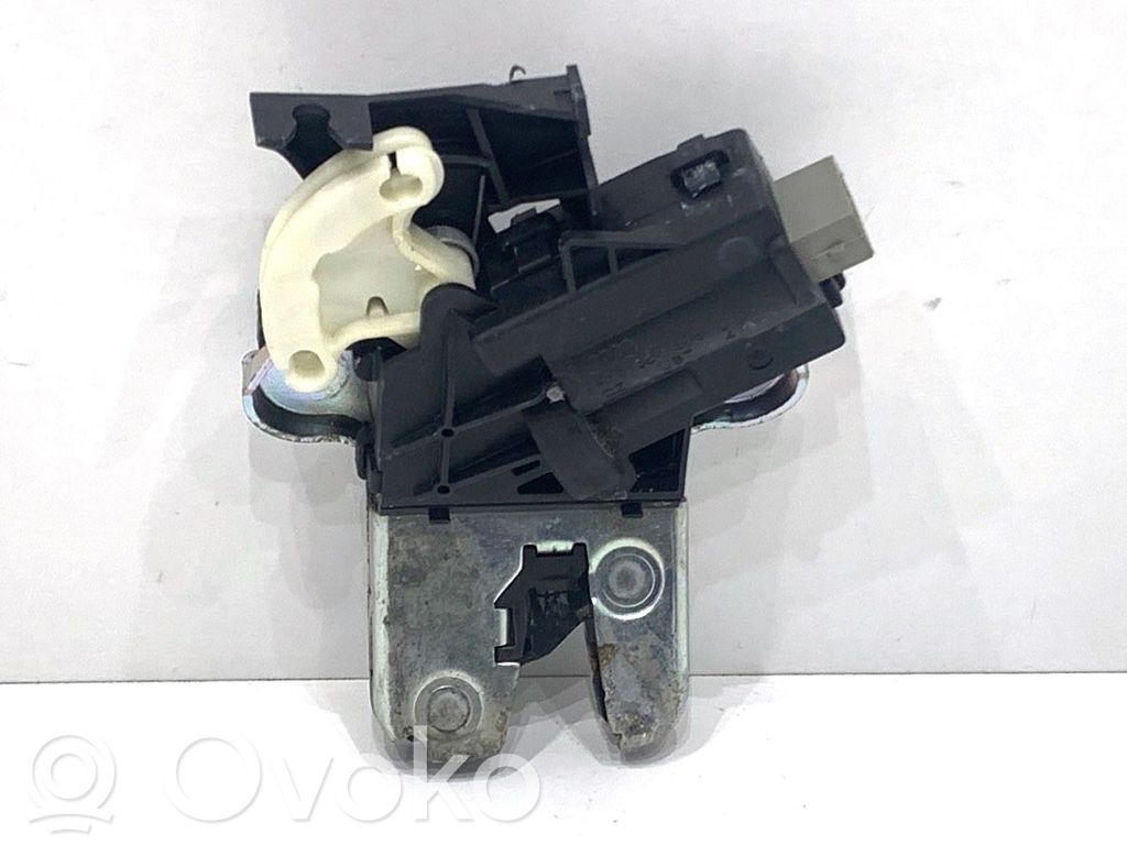Audi A4 S4 B8 8K Serratura esterna portellone 