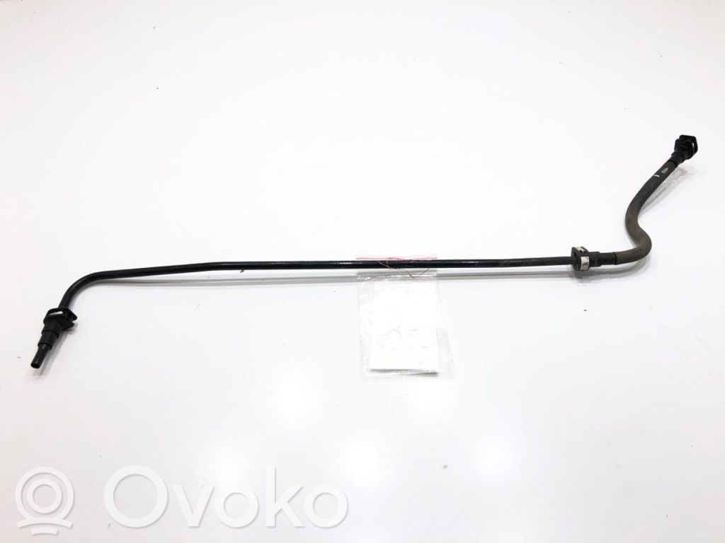 Volvo XC60 Przewód paliwowy 