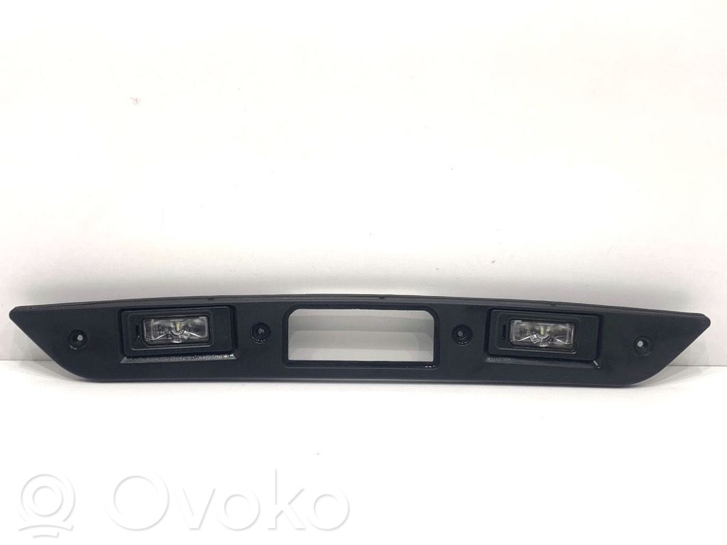 Otros repuestos del exterior   5FF827335