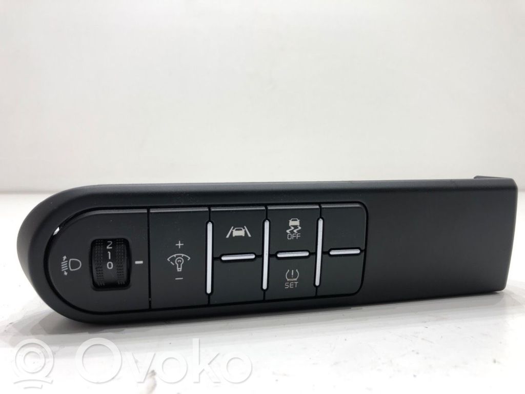 KIA Ceed Bouton commande réglage hauteur de phares 