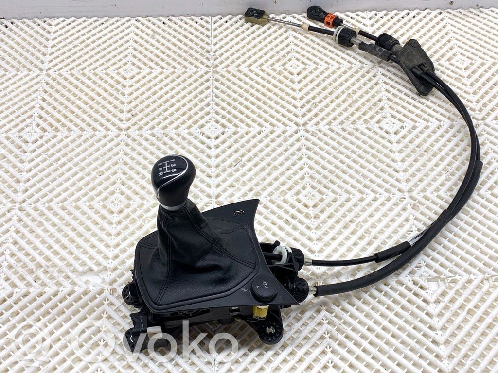 Ford Fiesta Palanca de cambios 