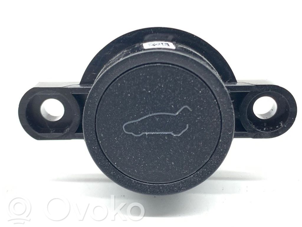 Tesla Model Y Other switches/knobs/shifts 