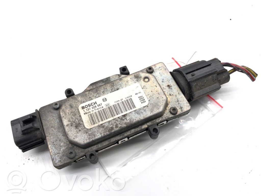 Ford Grand C-MAX Ventiliatoriaus (-ių) valdymo blokas 