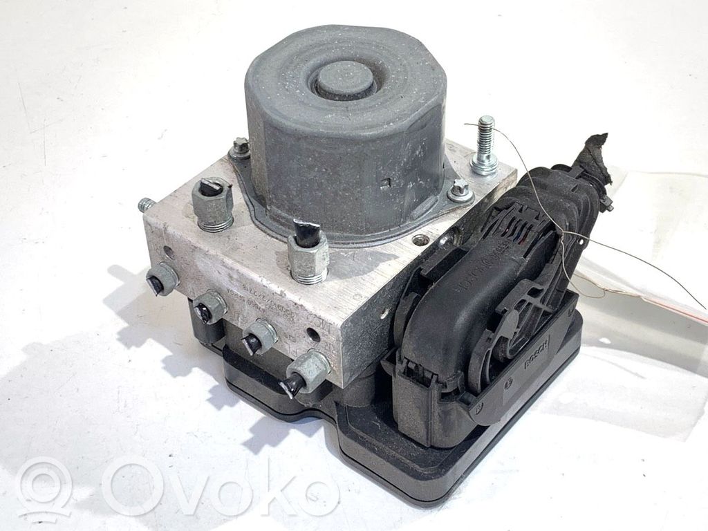 Nissan Micra K14 Pompa ABS 