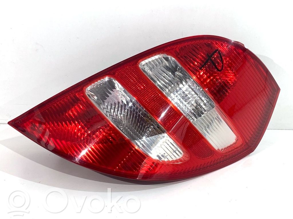 Mercedes-Benz A W169 Lampă spate în caroserie 