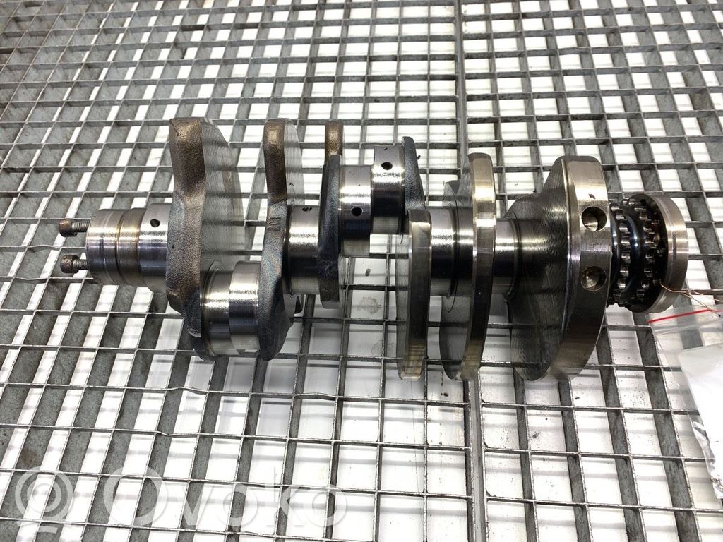 Volkswagen Touareg I Albero motore 