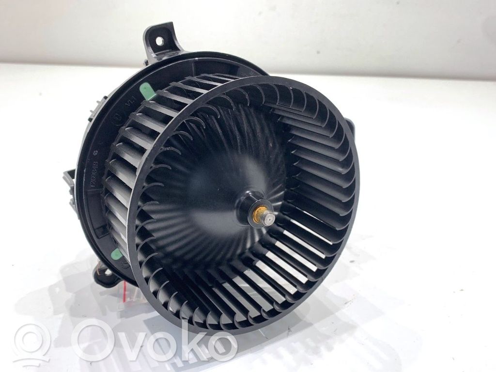 Skoda Kamiq Lämmittimen puhallin 