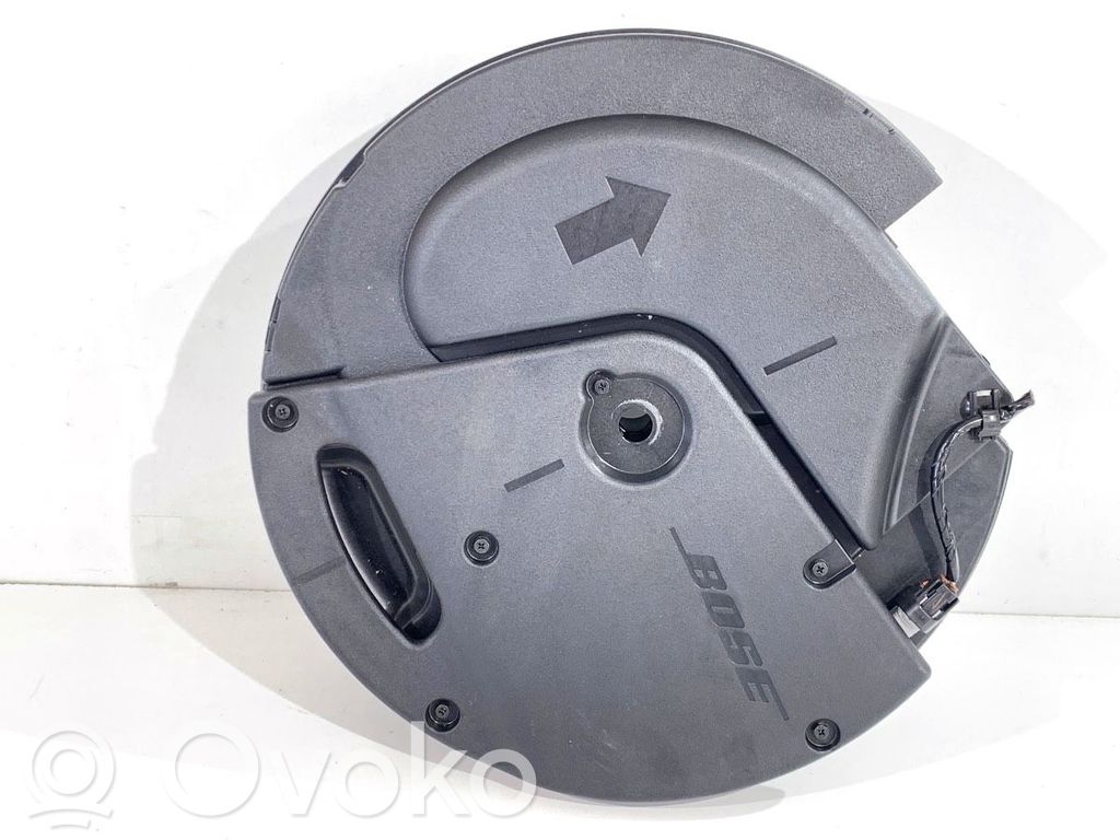 Mazda 3 Altavoz subwoofer 