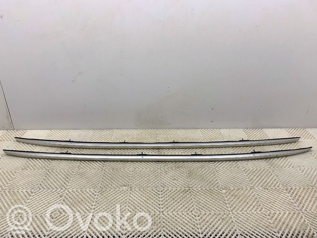 Relingi dachowe   JX63550A62
