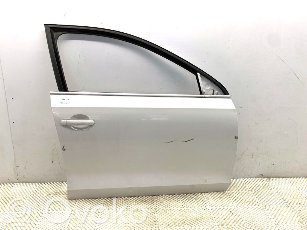 Volkswagen Jetta VI Puerta delantera 