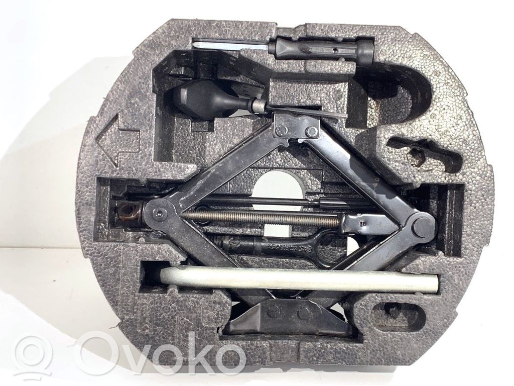 Volkswagen Jetta VI Altra parte interiore 