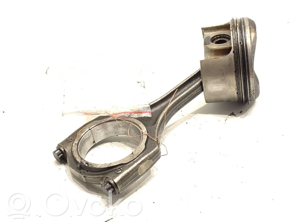 Pistón con biela   R079C