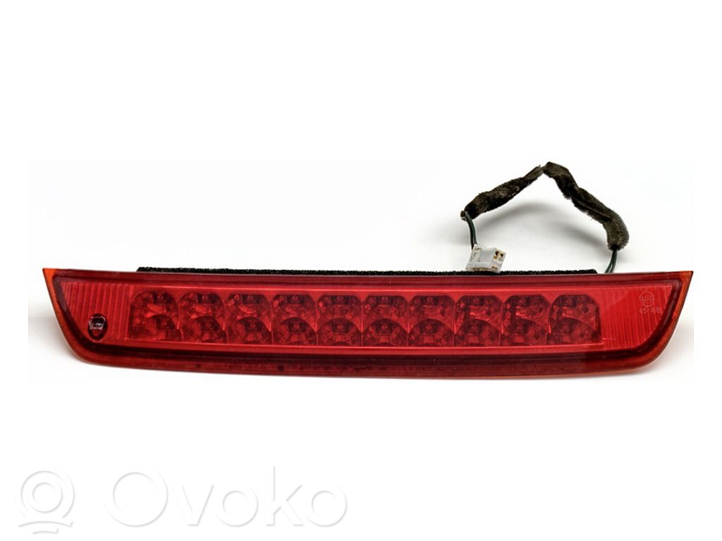 Kolmas/lisäjarruvalo   927002Y0