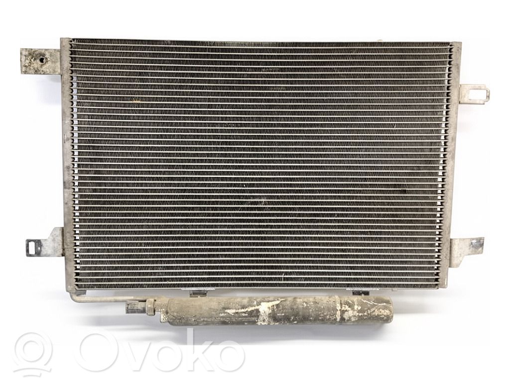 Mercedes-Benz B W245 Radiateur de refroidissement