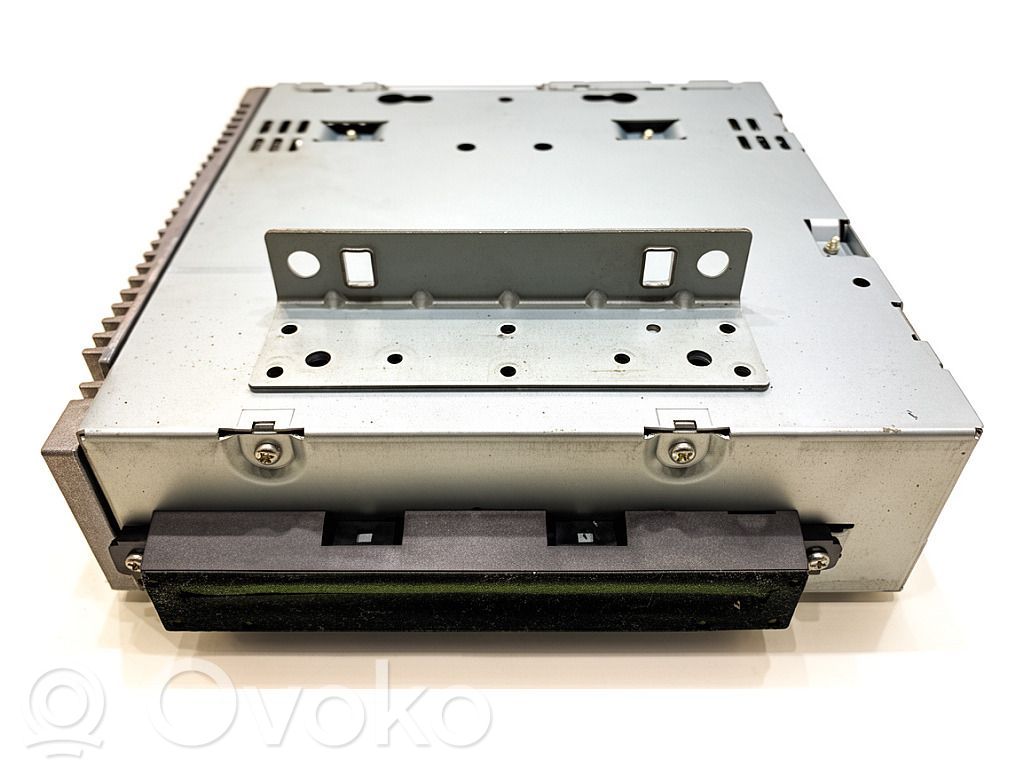 Radio / CD-Player / DVD-Player / Navigation   30732851AA