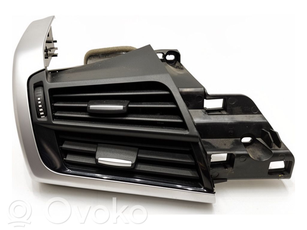 BMW X5 F15 Rear air vent grill