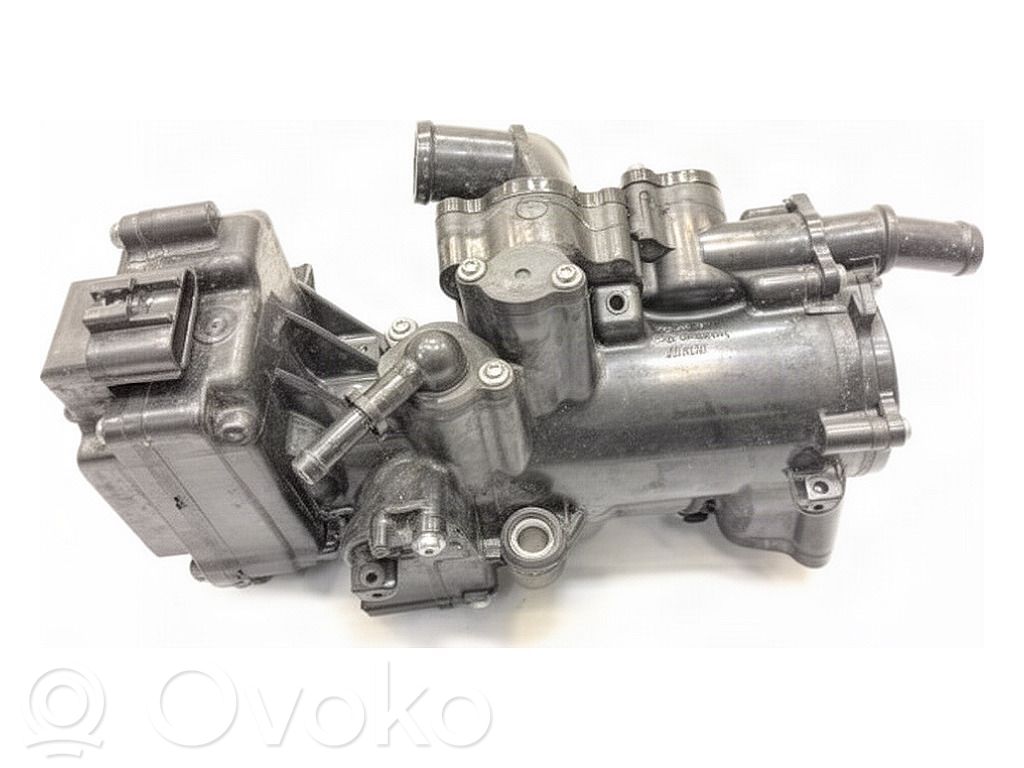 Suzuki Swift III Boîtier de thermostat / thermostat 