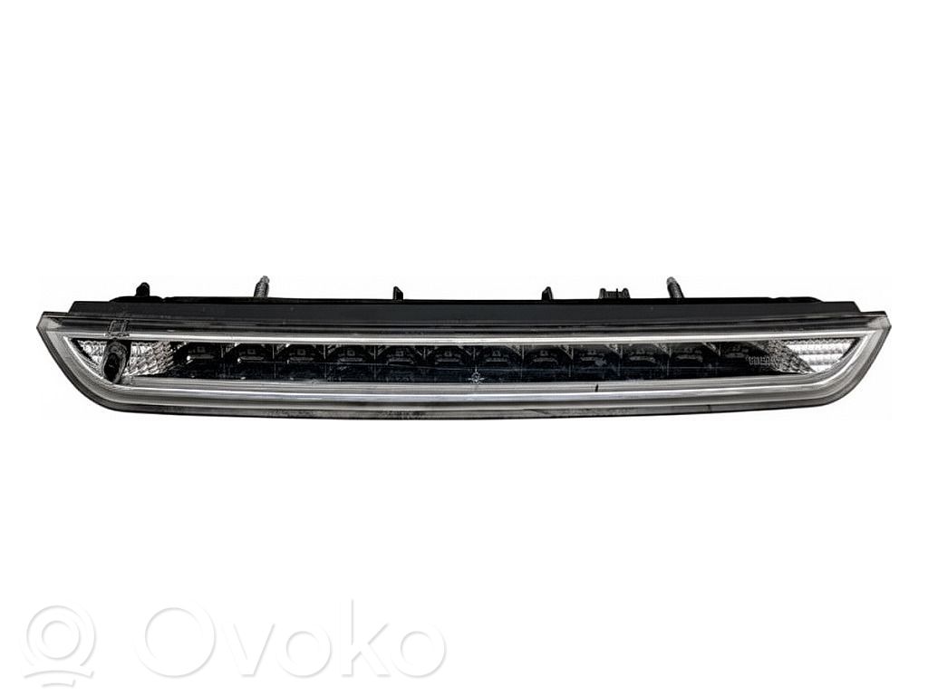 Peugeot 308 SW Trzecie światło stop