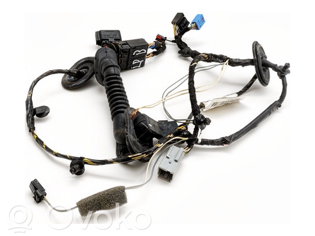 Ford Kuga I Cablaggio porta anteriore 