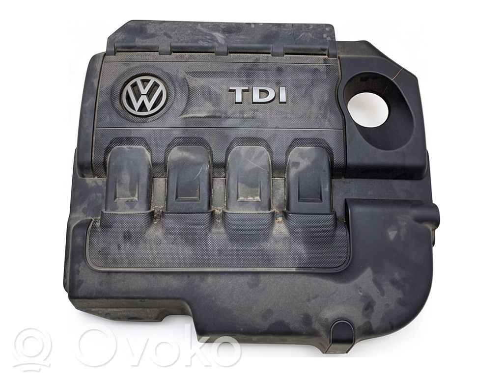 Volkswagen Golf VII Couvercle cache moteur