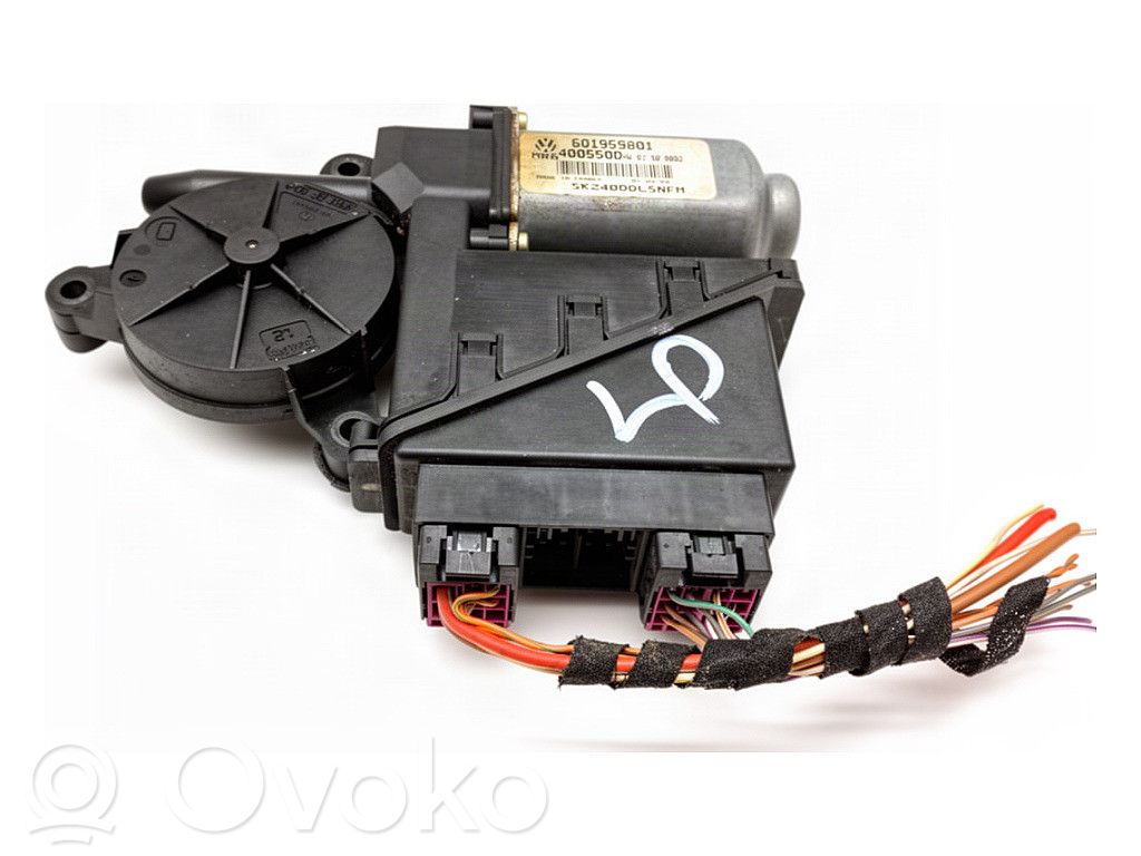 Skoda Fabia Mk1 (6Y) Front door window regulator motor 