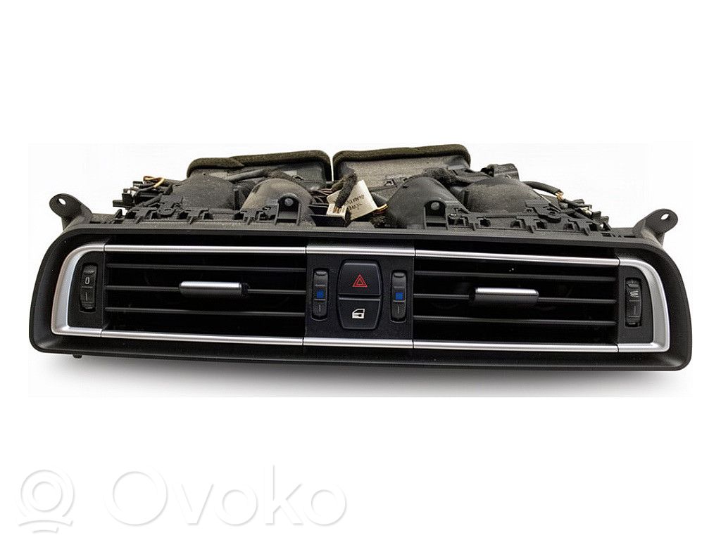BMW 7 F01 F02 F03 F04 Sānu gaisa režģis 