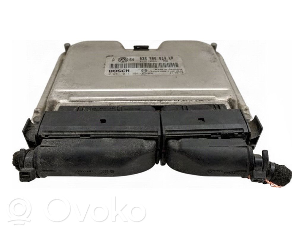 Volkswagen Golf IV Komputer / Sterownik ECU silnika