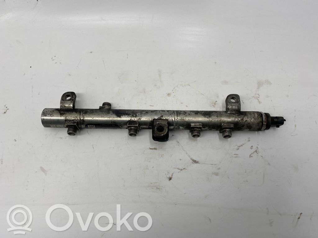 Iveco Daily 3rd gen Listwa wtryskowa 