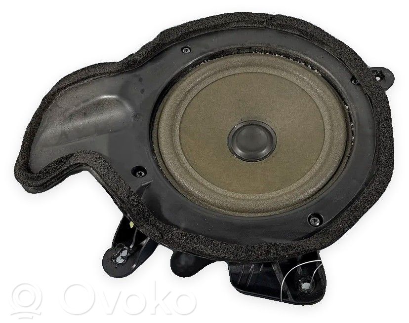 Volvo S60 Capac/ramă difuzor lateral 