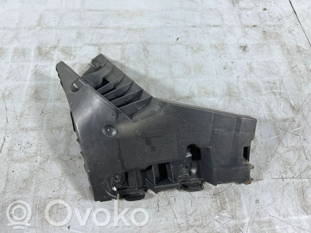 Renault Clio III Suport montare bară față 