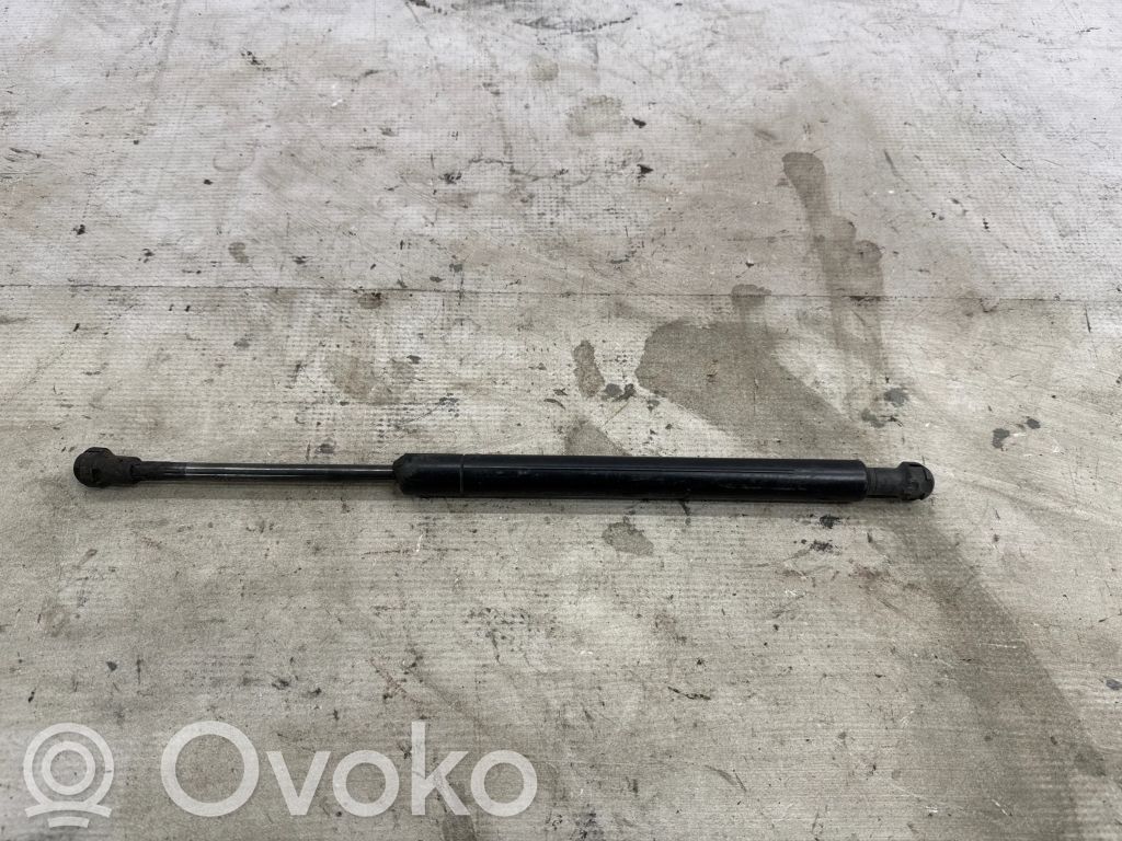 BMW 3 E46 Tailgate/trunk strut/damper 