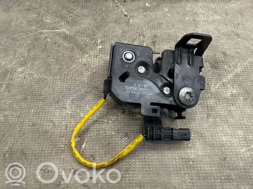 Alfa Romeo Stelvio Engine bonnet/hood lock/catch 