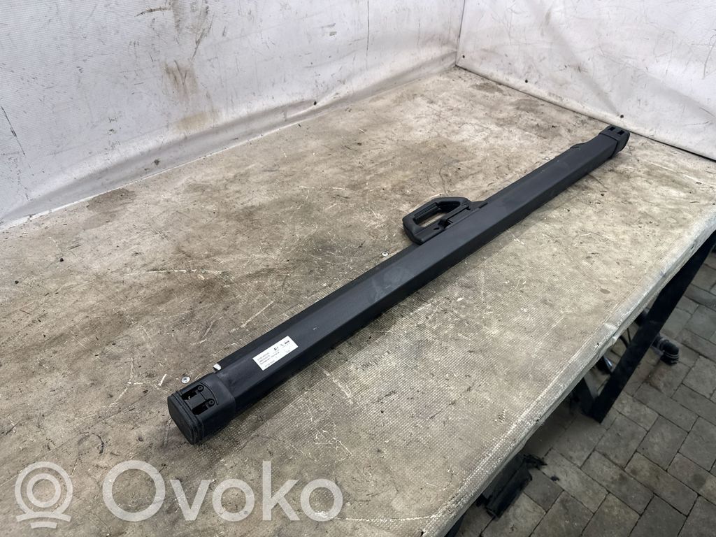Alfa Romeo Stelvio Roleta bagażnika 