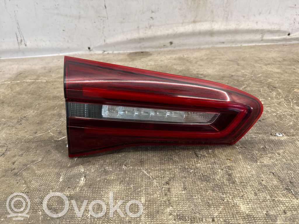 Ford Focus Takaluukun takavalot 