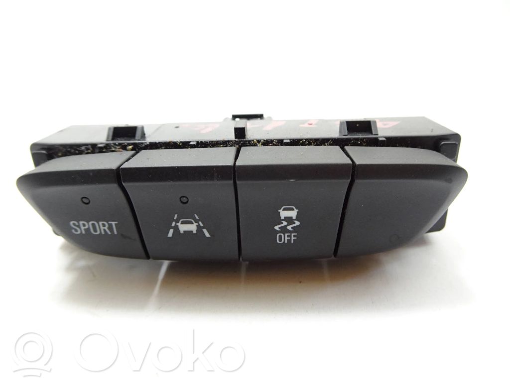 Opel Astra K Otros interruptores/perillas/selectores 