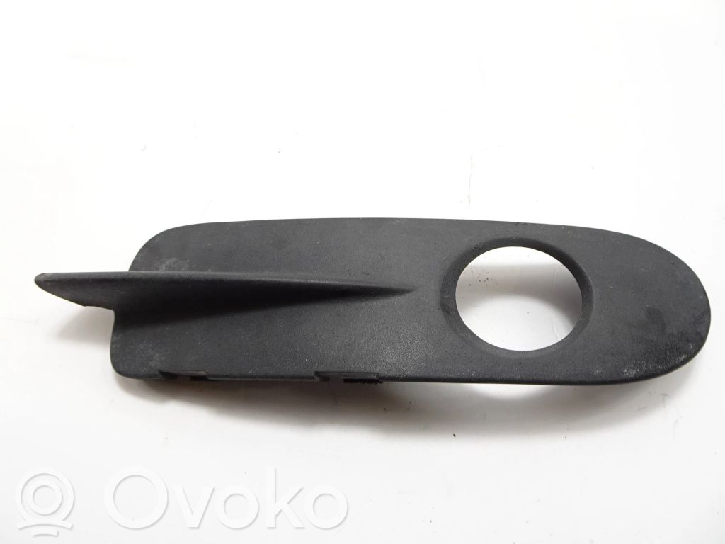 Volvo C70 Priešrūkinio žibinto apdaila/ grotelės 