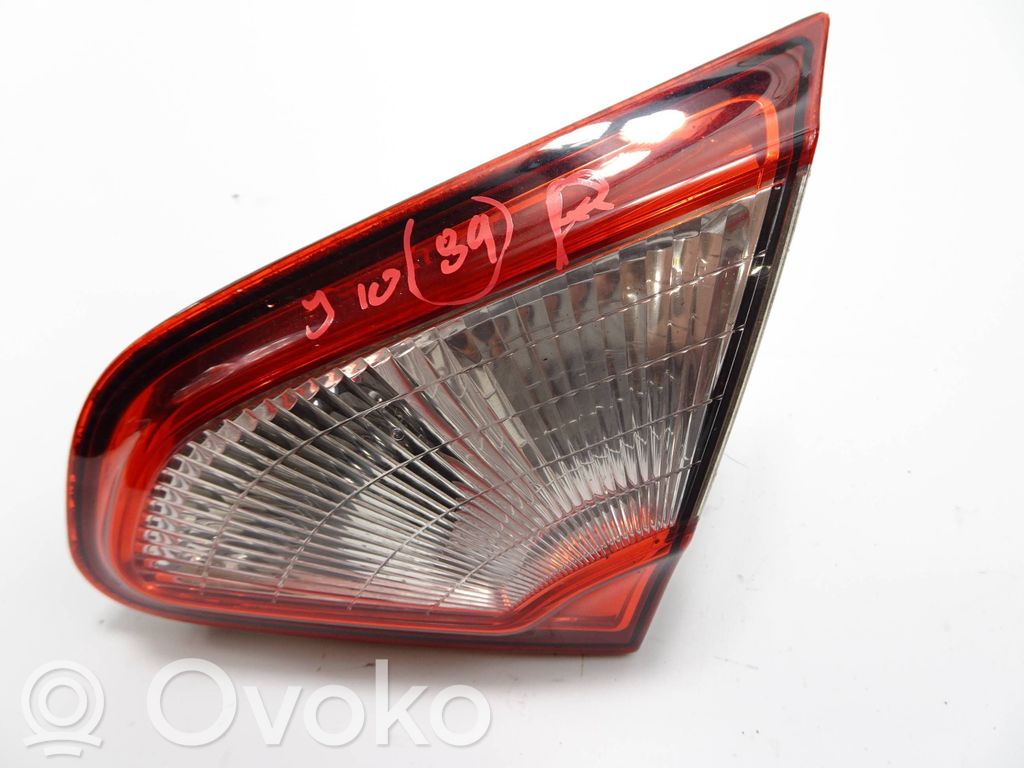 Nissan Qashqai Задний фонарь в кузове 