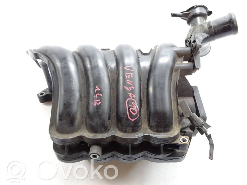 KIA Venga Galerie admisie 