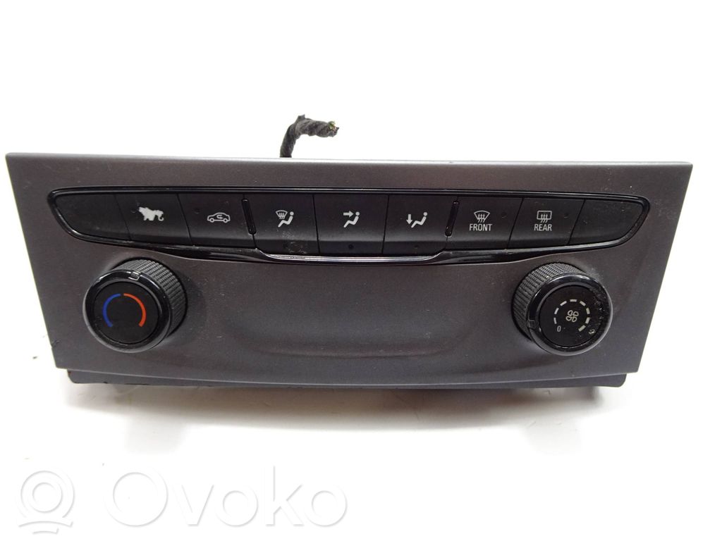Opel Astra K Panel klimatyzacji 