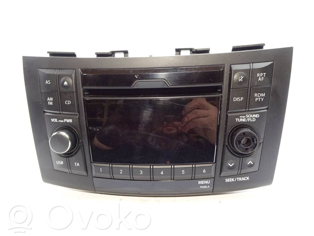 Panel / Radioodtwarzacz CD/DVD/GPS   3910168LA0,118882,10R036064,CQJZ42J2AE