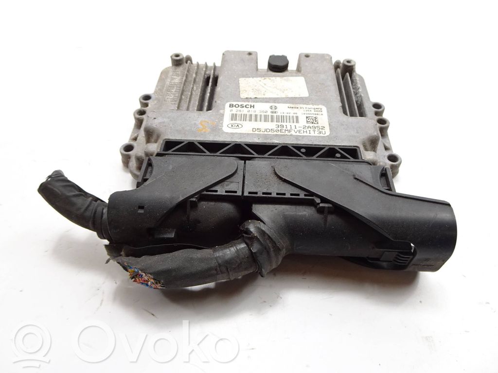 KIA Ceed Engine control unit/module 