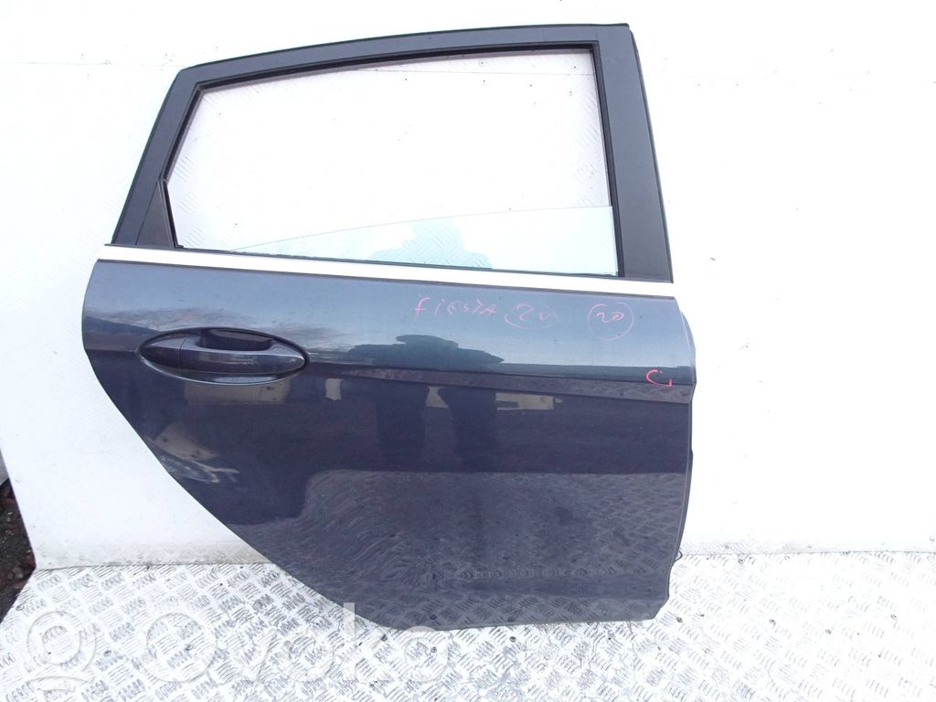 Aizmugurējās durvis   VR3D