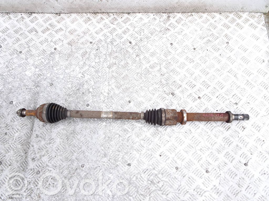 Renault Clio IV Priekinis pusašis 