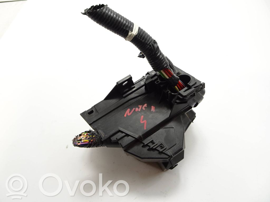 Nissan Note (E12) Fuse module 