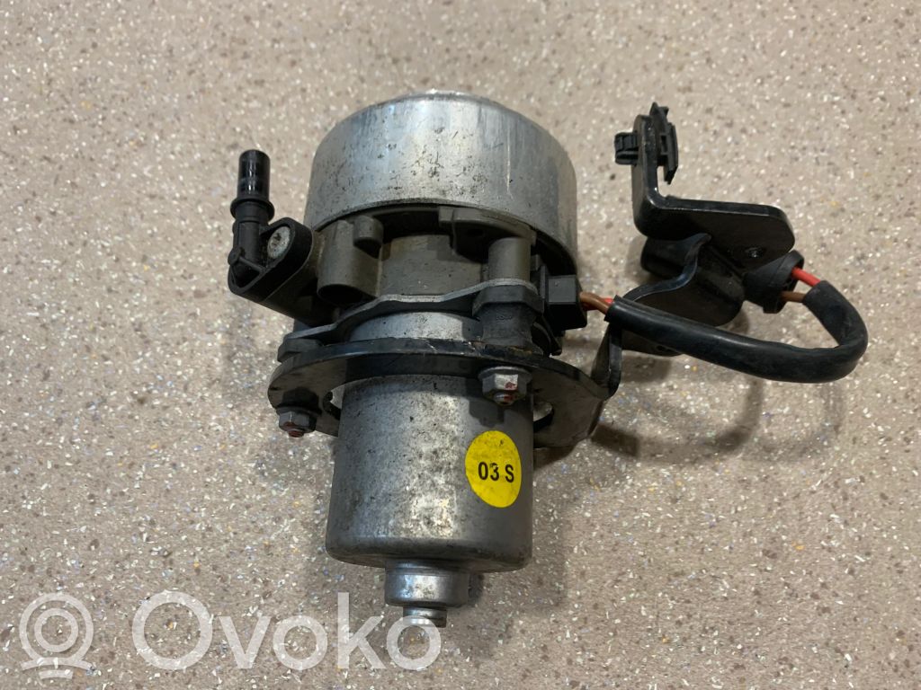 Volkswagen Golf VII Alipainepumppu 